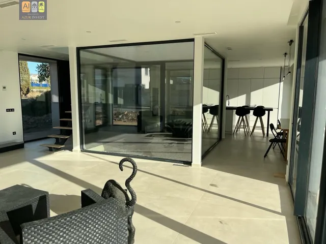 obra nueva — 11