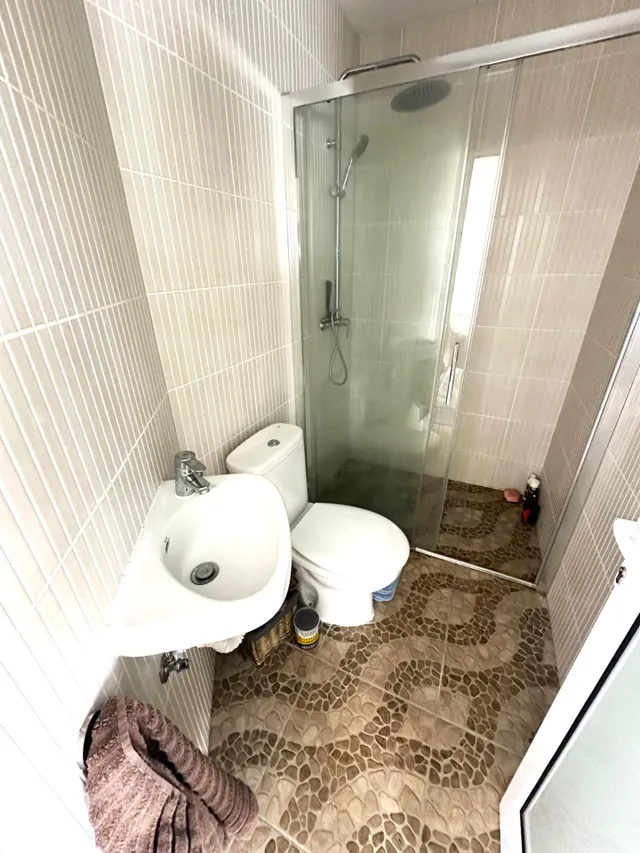 Chalet con piscina — 44
