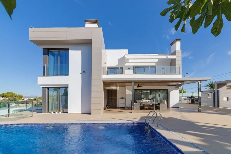 Villa 4 habitaciones 380m² en venta - Los Balcones - Los Altos del Edén