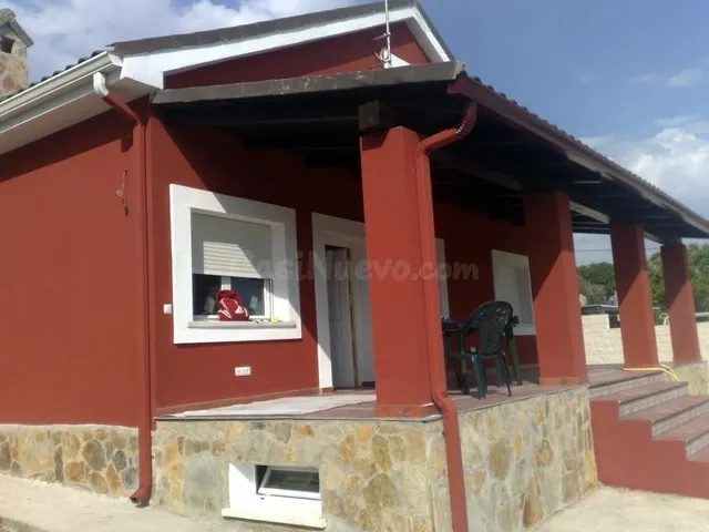 UN HOGAR URBANIZACION EXCLUSIVA EL CLAVIN — 4