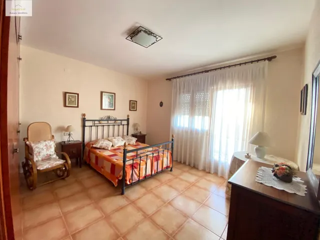 Fantàstica casa amb jardí a la urbanització de Sant Carles, La Roca del Vallès. — 9