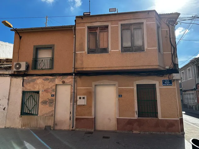CASA EN EL CENTRO DE SAN BARTOLOMÉ ORIHUELA — 2