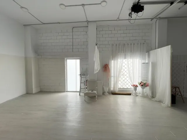 Local comercial 179m² en venta - Alcampo — 30