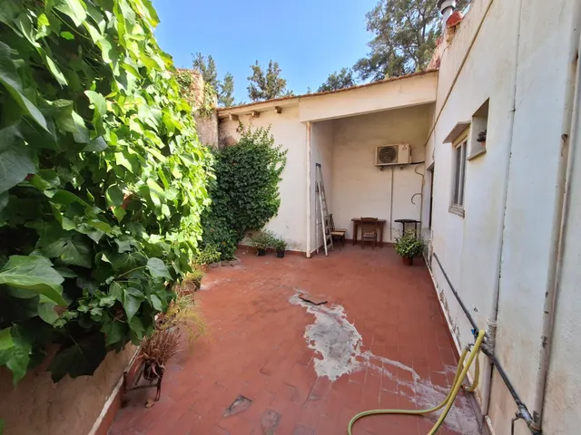 ✨Casa de estilo modernista con jardín privado y amplio garaje en el centro de Monóvar — 20
