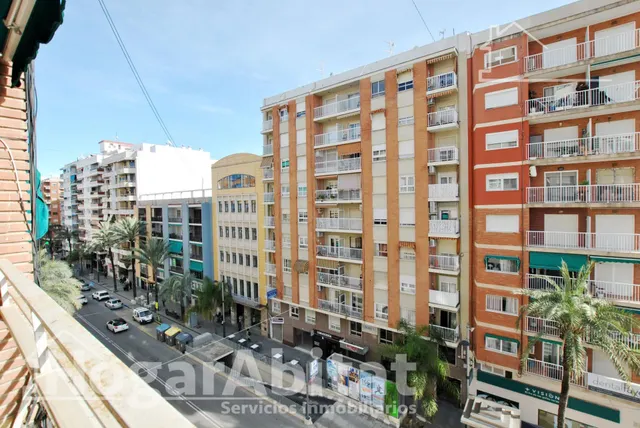 ¡GRAN OPORTUNIDAD! AMPLIO, BONITO Y EXTERIOR CON TERRAZA EN EL CENTRO — 20