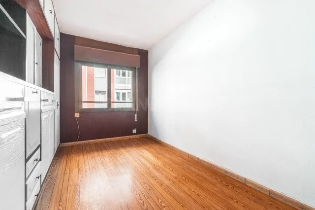 PISO DE DOS DORMITORIOS CON TERRAZA Y TRASTERO EN EL COTO, G - foto 2