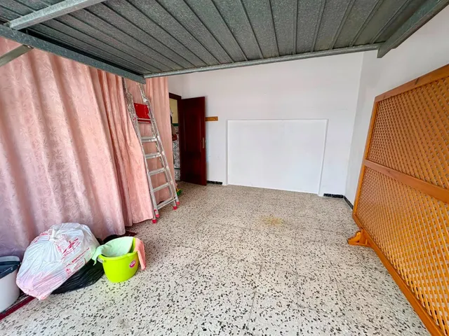 Casa 3 habitaciones 112m² en venta - Centro — 33