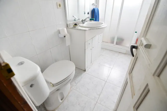 Urbis te ofrece una parcela con vivienda zona Puente Ladrillo de Salamanca. — 31