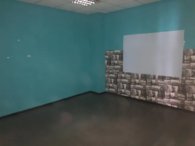 BONITO LOCAL COMERCIAL EN VENTA EN ADRA — 5