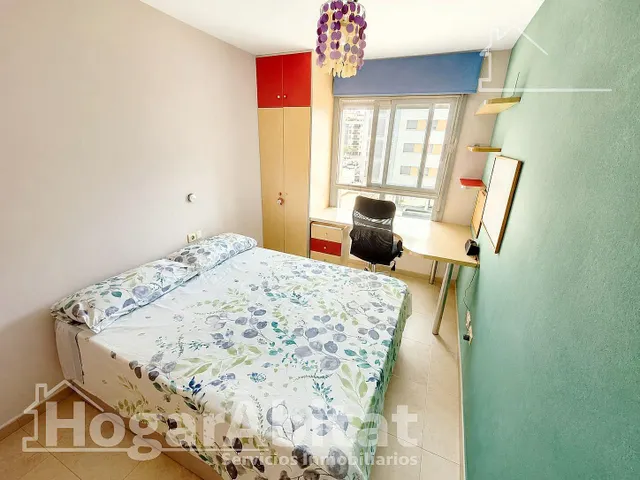 MUY AMPLIO Y EXTERIOR EN RESIDENCIAL CON GARAJE, TERRAZA Y PISCINA — 19