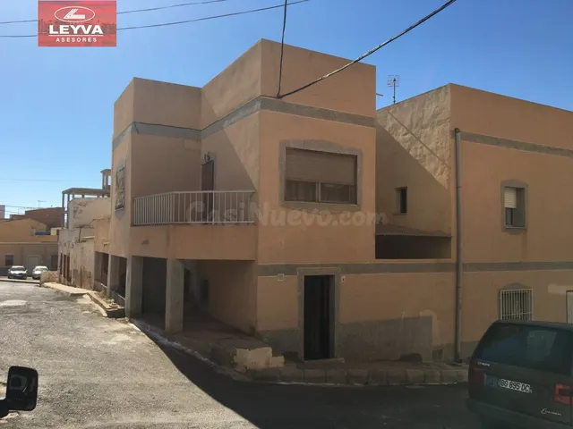 200m de casa a 1 minuto del Puerto Deportivo — 2