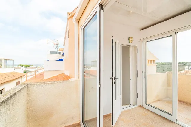 Adosado con solárium privado en El Chaparral — 23