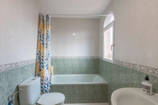 Alquiler de casa pareada en la mejor zona de Gojar — 10