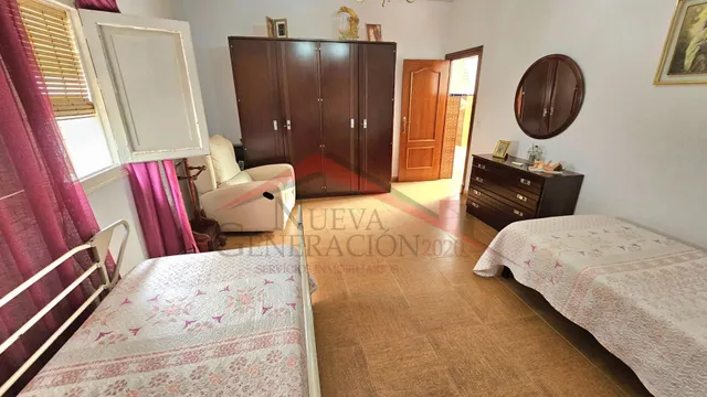 Casa con azotea. — 17