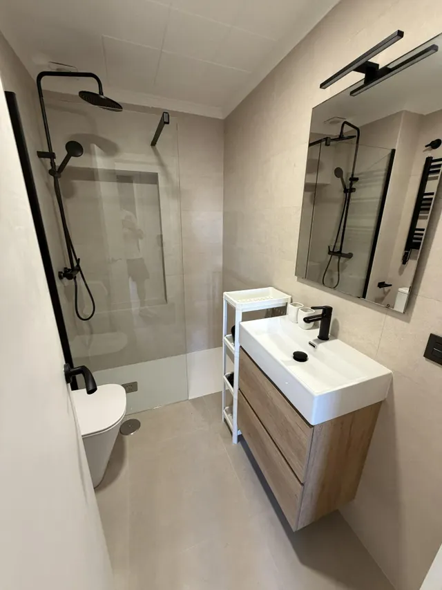 ✨ PISO RECIÉN REFORMADO CON PISCINA Y PARKING A 600 METROS DE LA PLAYA ✨ — 20