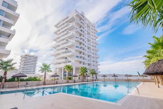 Apartamento premium de gran calidad de 1 dormitorio en torre noga del barrio de albayda con una terraza con vistas panoramicas — 49