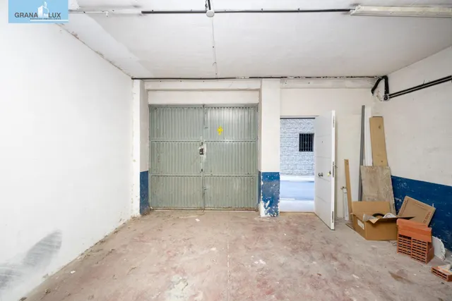 Local comercial en Camino de Ronda — 14