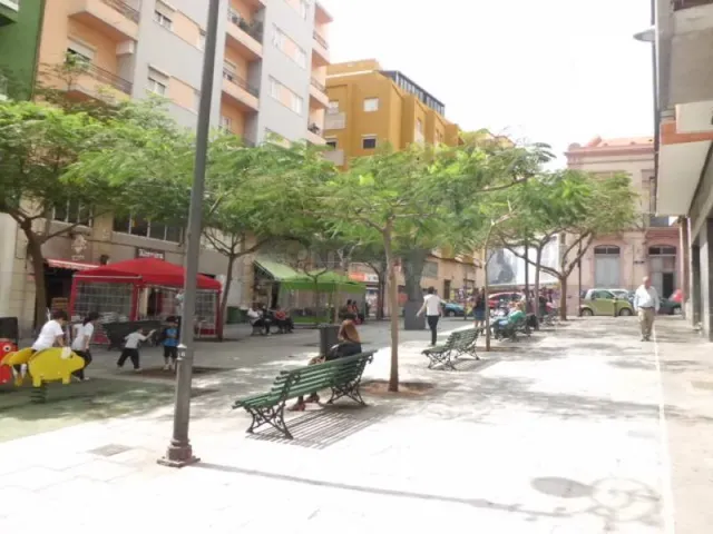 Local Comercial Plaza Isabel 2 - foto 3