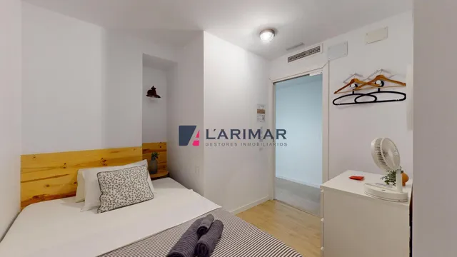 Hostal en pleno funcionamiento en el centro de Alicante | licencia turística | rentabilidad 10%-14% — 23