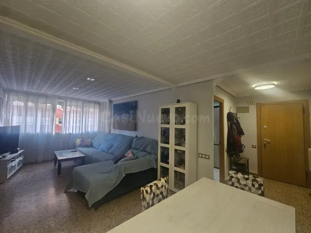 Piso 3 habitaciones, baño y aseo en Valencia - foto 2