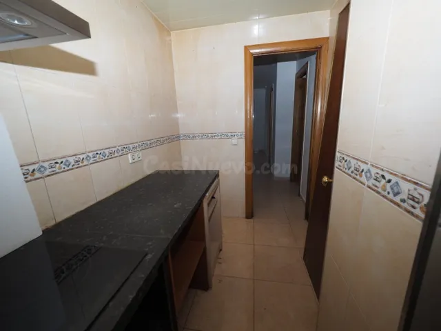 SE VENDE PISO EN BADALONA, ZONA LLEFIÀ - foto 4