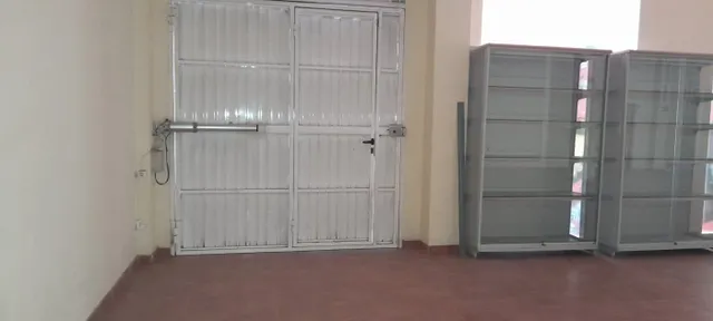 REBAJADO   Espectacular local comercial en una de las mejores zonas de Florida de Alicante — 8