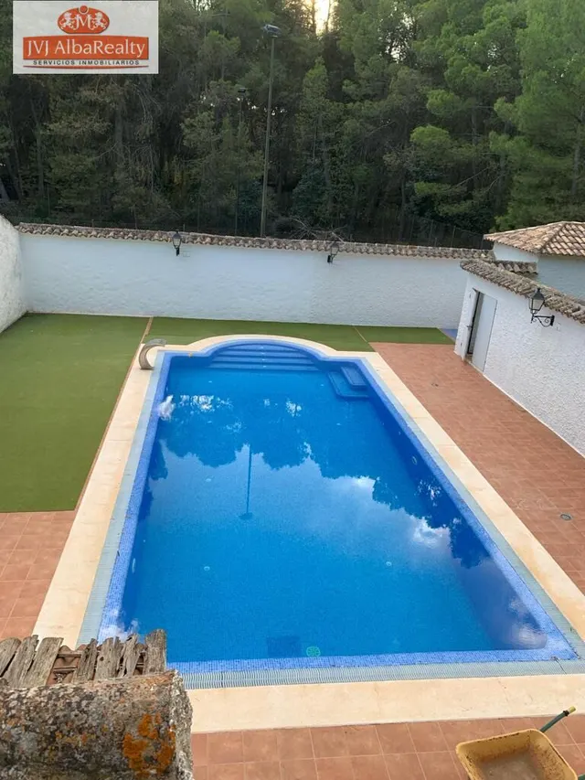 ESPECTACULAR CHALET EN PINARES DEL JUCAR — 12