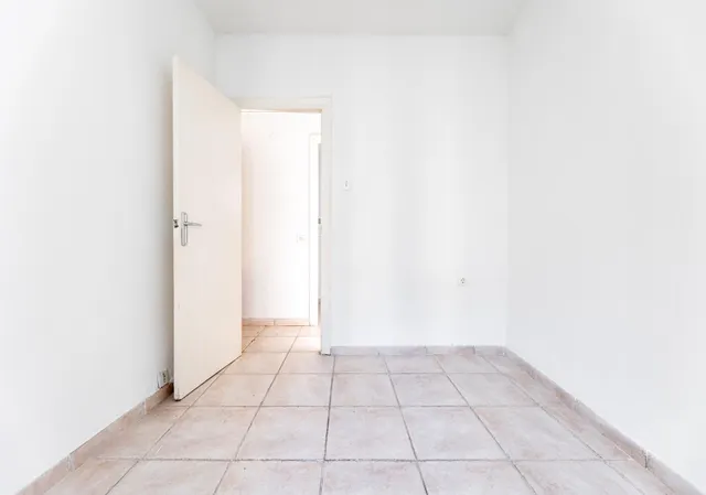 ☀️ Luz, balcón y ubicación: una oportunidad única en Acera de San Ildefonso — 23