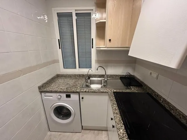 Apartamento 2 habitaciones 75m² en venta - Paseo maritimo — 24