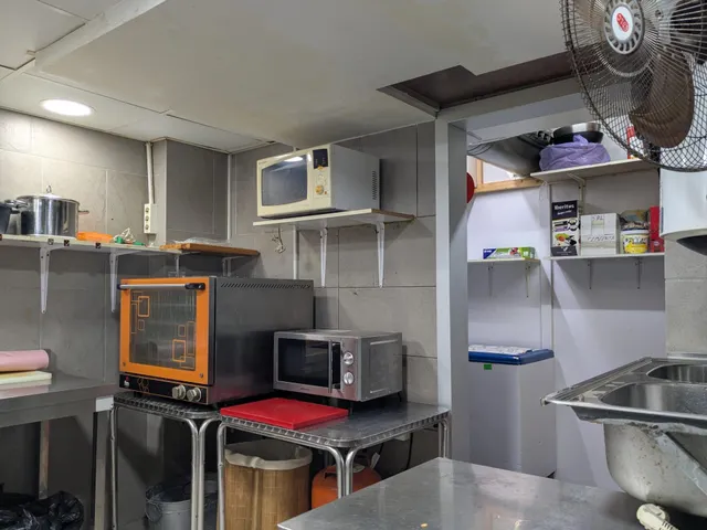Local comercial 111m² en venta - Villananitos — 9