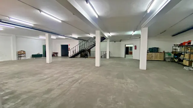 Local comercial zona centro Alicante - entreplanta+planta baja+sotano — 26