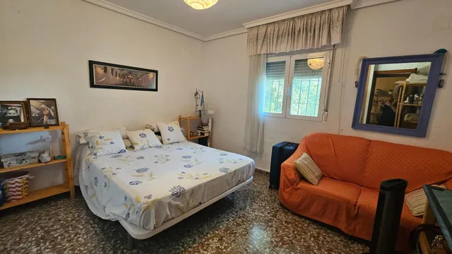 Chalet independiente en Siete Fincas: 3.000 m2 de parcela, piscina y muchísima privacidad — 23