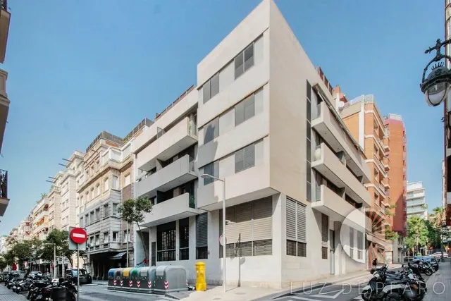 Exclusivo dúplex con piscina y 2 parking en El Putxet, Sarrià-Sant Gervasi — 24