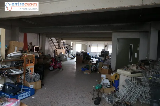 OPORTUNIDAD PARA CONSTRUCTORES. 1.100M2 DE TECHO, 5 PLANTAS DIAFANAS CON ASCENSOR-MONTACARGAS — 11