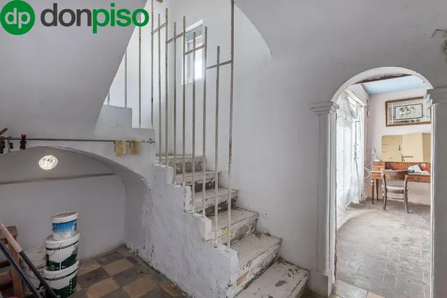 Casa con Parcela a Reformar en Granada — 17