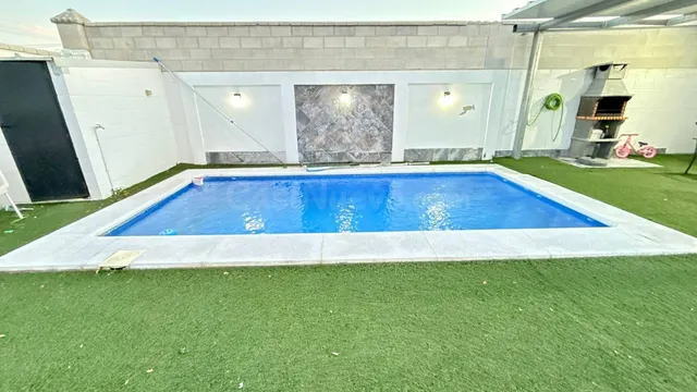 ESPECTACULAR VIVIENDA RUSTICA CON PISCINA Y PLACAS SOLARES E - foto 2