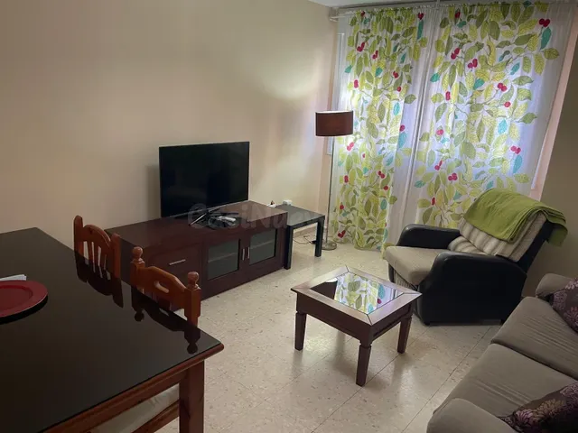 Macarena, cerca del Río. Excelente vivienda amueblada de 3 h