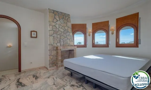 Magnífica casa de pescador con fondeo y piscina — 12