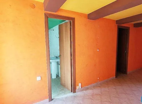 VIVIENDA UNIFAMILIAR EN SALAS DE LOS BARRIOS — 5