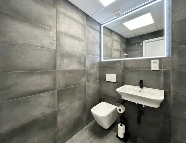 Planta baja 1 habitación 84m² en venta - Altozano — 27