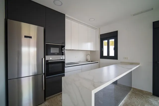 Villa 3 habitaciones 100m² en venta - Coloma — 38