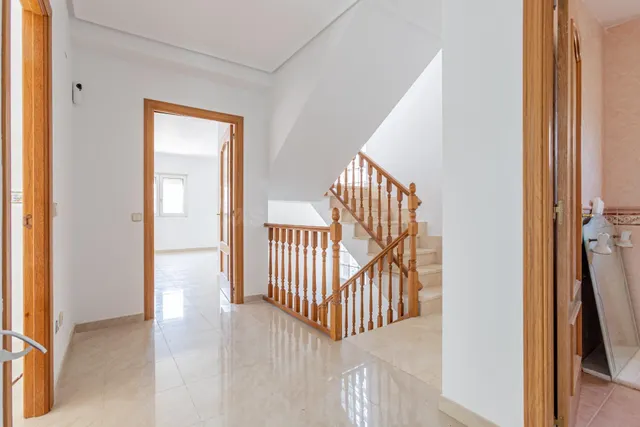 Chalet 5 habitaciones 319m² en venta - Fuente Santa - foto 5