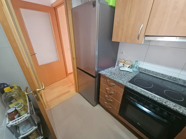 Moderno Apartamento Seminuevo en Balafia, Lleida - foto 5
