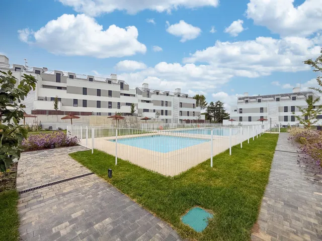 Piso 2 habitaciones 128m² en alquiler - Casco antiguo 50 — 42