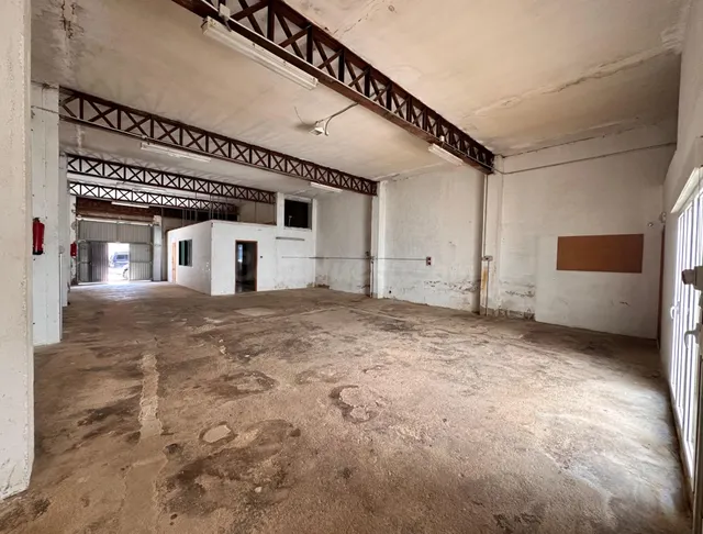 Nave industrial 188m² en alquiler - Centro urbano 4 — 3