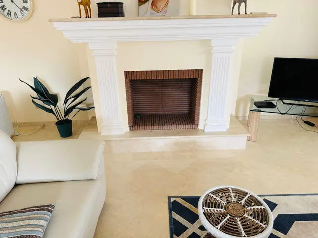 Villa de 5 dormitorios y 5 baños en Casares — 14