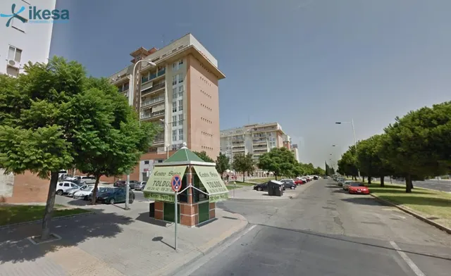 Venta de Piso en Calle Higuera De La Sierra, ACTIVO INMOBILI - foto 3