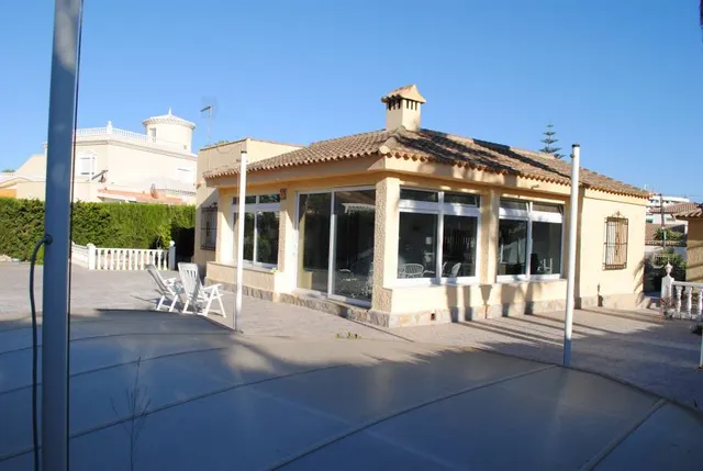 Parcela con proyecto de chalet en Cabo Roig — 15