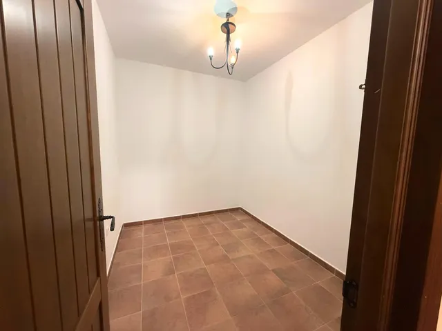 CASA DE PLANTA BAJA CON AZOTEA TRANSITABLE — 12
