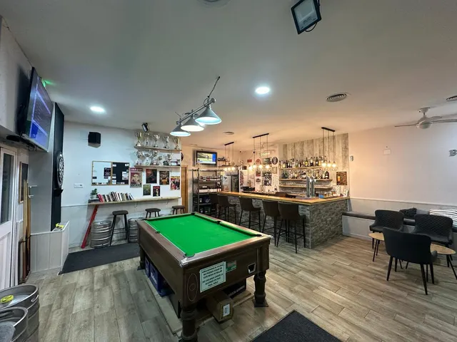 Bar 75m² en venta - Centro — 3